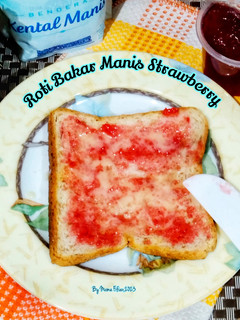 Foto resep Roti Bakar Manis Strawberry