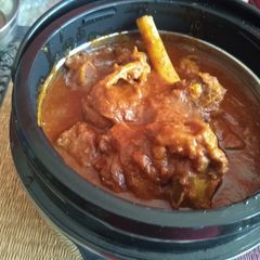 A picture of Kashmiri rogan josh.