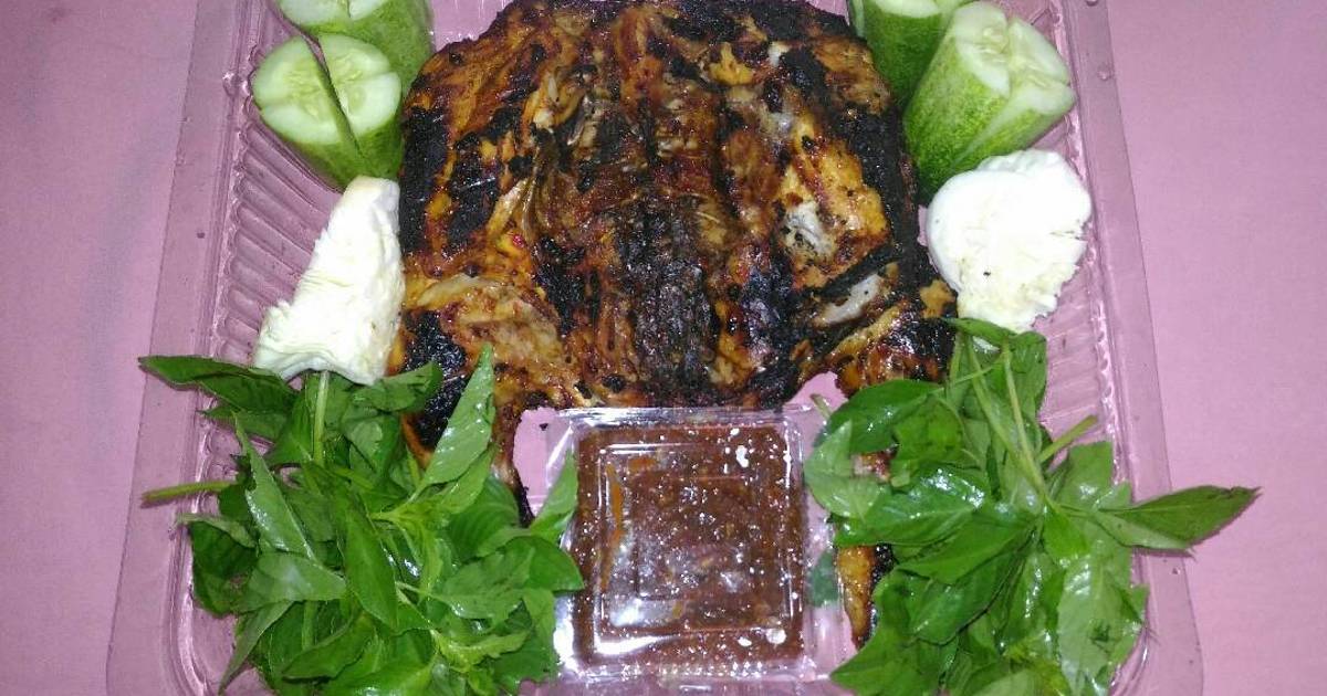 Resep Ayam Bakar Bekakak Mama cemunk oleh Cemunk Muryati 