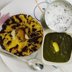Palak Saag & Makki ki Roti, Chaas A picture of Palak Saag & Makki ki Roti, Chaas.