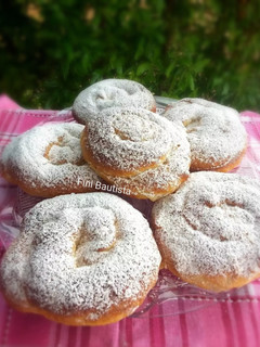 Una foto de Ensaimadas mallorquinas rellenas de cabello de ángel