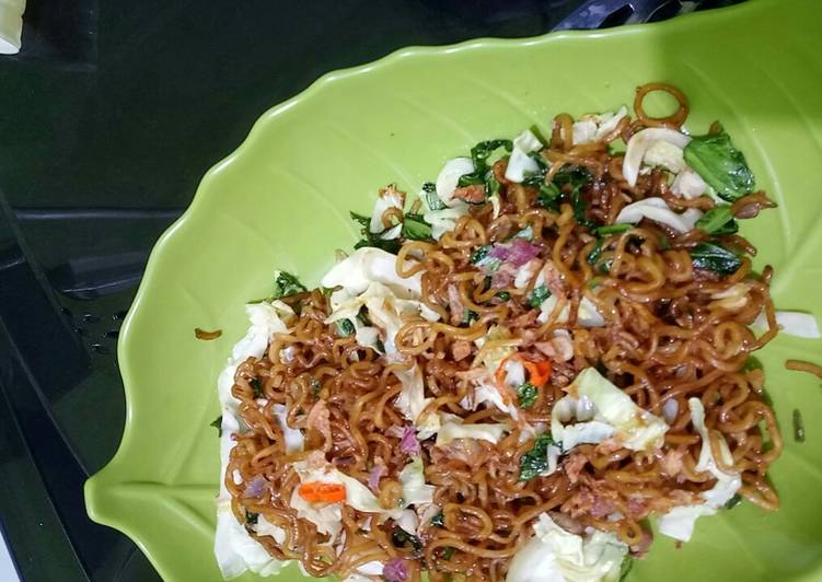 Bagaimana Menyiapkan Mie goreng van Java Anti Gagal