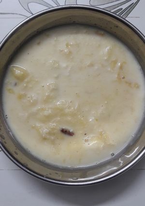A picture of Malai khurchan.