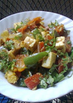 A picture of Vegetable Jhaalferezee.