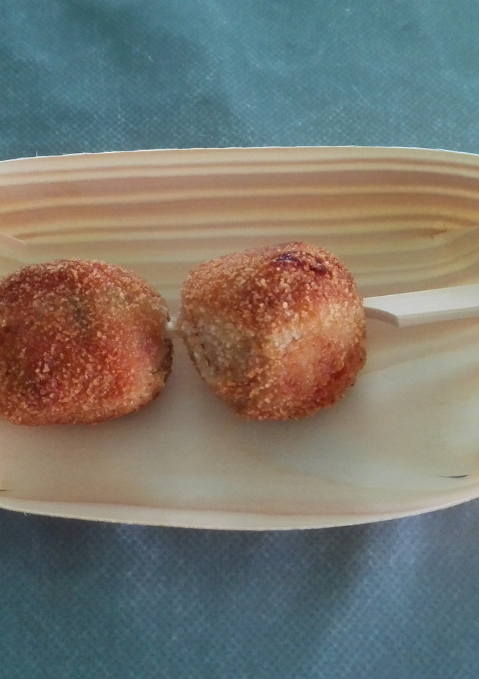 Una foto de Croquetas con verduras y atún