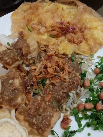 Langkah Mudah untuk Membikin Resep Tahu telur petis yang Bisa Manjain Lidah Anti Ribet, Menggugah Selera
