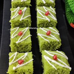 A picture of Healthy Spongy Palak Rawa Dhokla.