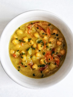 Una foto de 🌱CURRY DE GARBANZOS🌱