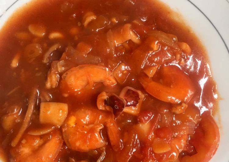 Bagaimana Membuat Udang cumi saos tomat yang Enak Banget