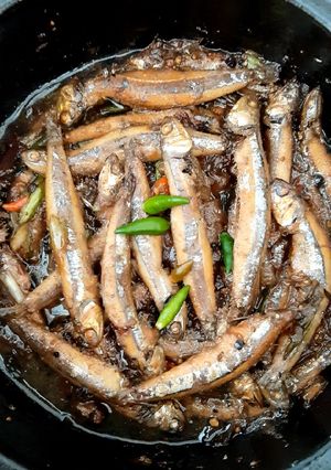 Hình của món Cá cơm than kho tiêu😋(.