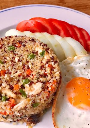 Hình của món Diêm Mạch (Quinoa) Chiên Cá.