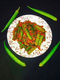 भरवा भिंडी (bharwa bhindi recipe in Hindi) रेसिपी मुख्य फोटो