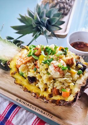 Foto resep 55. Pineapple fried rice (nasi goreng nanas khas thailand)
