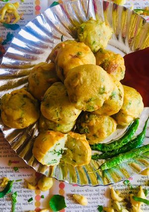 મેથી ના બટેકા વડા (Methi Aloo vada Recipe in Gujarati) રેસીપી મુખ્ય ફોટો