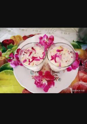 A picture of Delicious healthy tasty rose gulkan thandai.