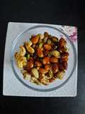Dryfruit chiwda