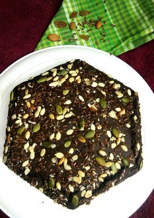 A picture of Protein seeds and nuts cake.