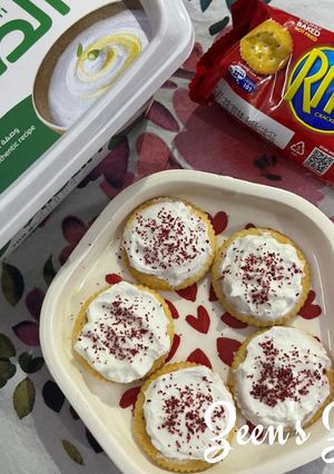 A picture of Labneh and Sumac Canapes.