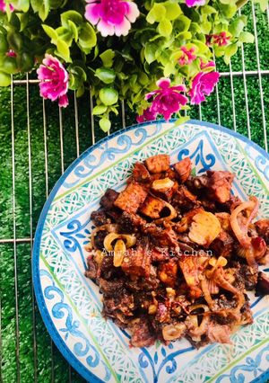 Plantain and beef stir fry ainihin hoton girkin