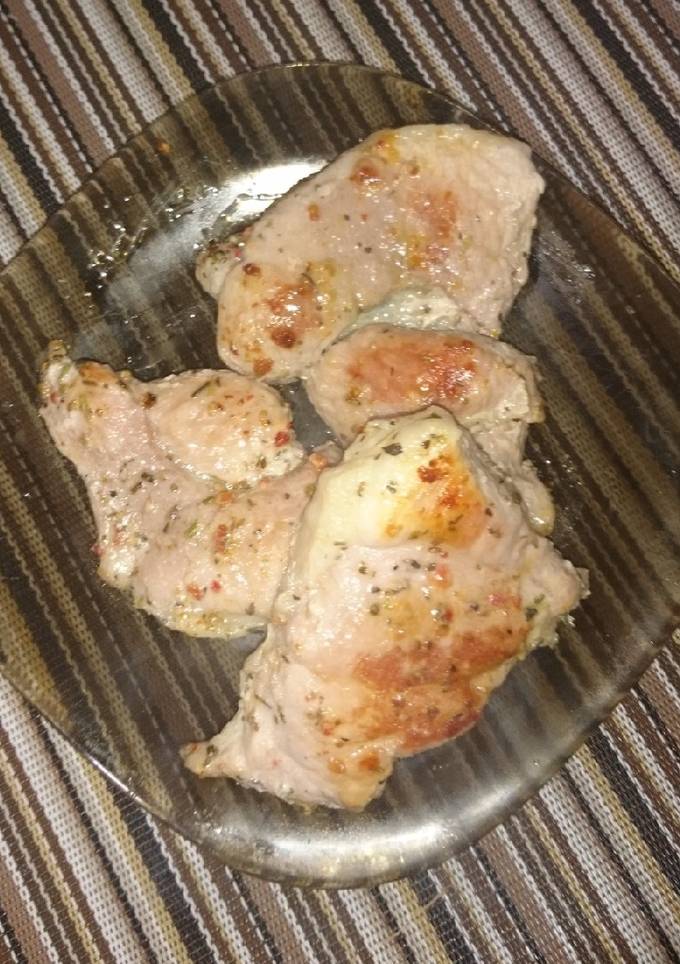 Мясо жаренное