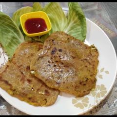 A picture of Stuffed Cabbage Paratha.