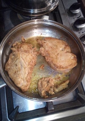 Una foto de Pechuga de pollo en mantequilla