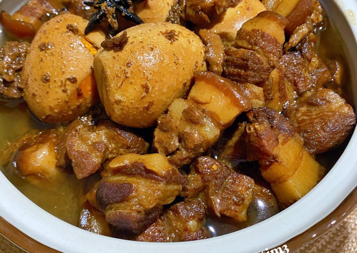 LouBak - Babi Kecap (Non Halal)