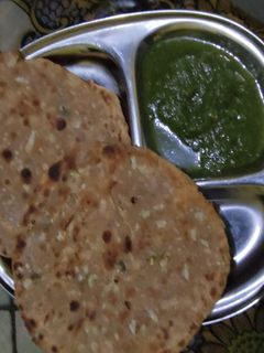 गोभी पराठा (Gobhi paratha recipe in hindi) रेसिपी मुख्य फोटो