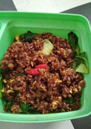 Foto resep Nasi goreng beras merah with VCO