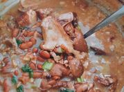 Gambar sup kacang merah daging babi