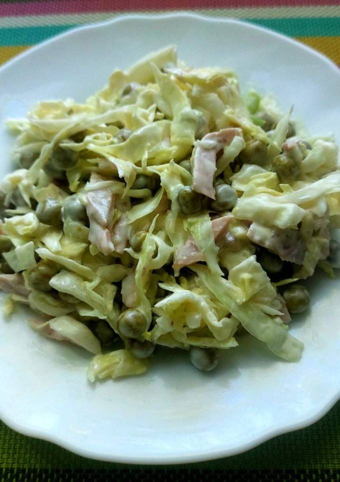 Салат "Дністер" з копченою куркою