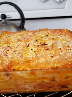 A picture of Creamy Lasagna.