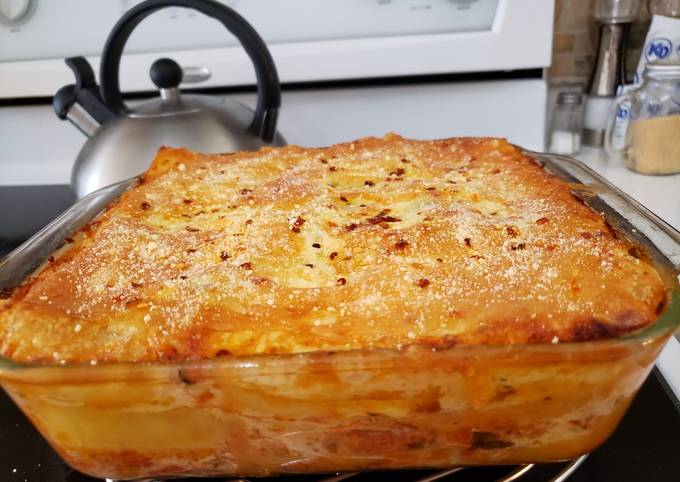 Steps to Prepare Traditional Creamy Lasagna for Breakfast Food