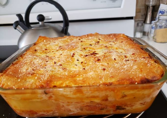 How to Make Super Quick Homemade Creamy Lasagna