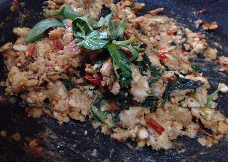 Langkah Mudah untuk Membuat Tempe goreng sambel kemangi 🍃 yang Sempurna