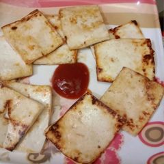 A picture of Fried Paneer Slice.