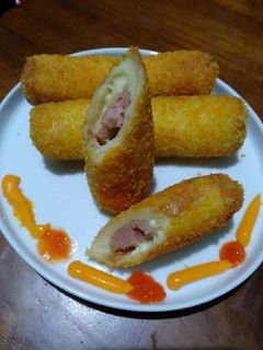 Foto resep Roti Gulung Sosis Keju