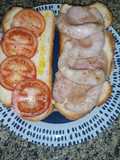 Cochinitos Sandwich with Rustic Bread and Tomato