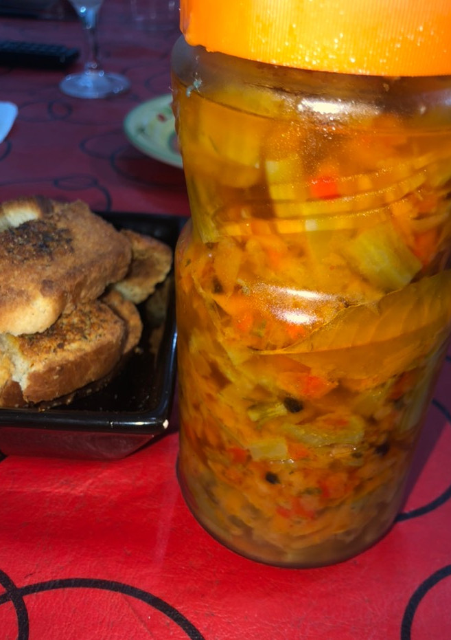 Una foto de Pencas de acelga al escabeche 😋