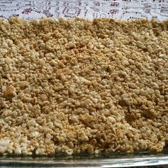 A picture of Maple Granola Rice Krispy Treats.