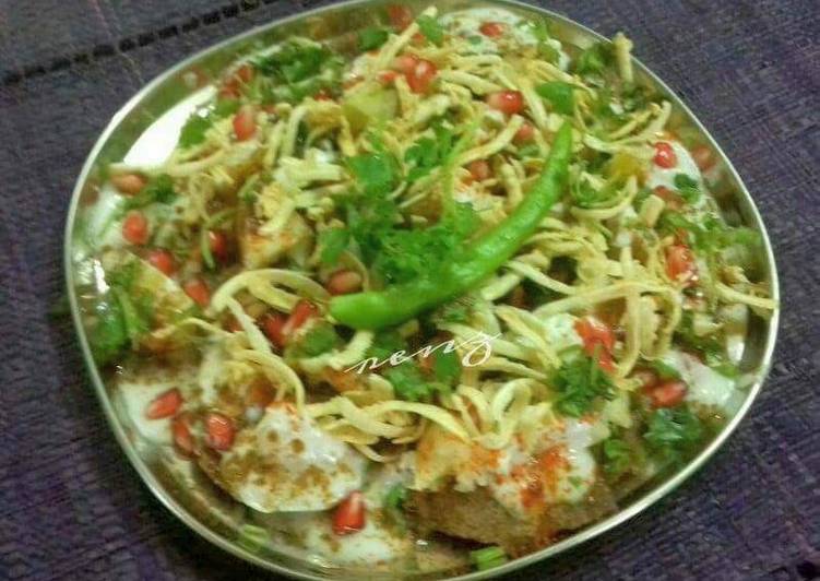Recipe of Quick Falahari Papadi Chat