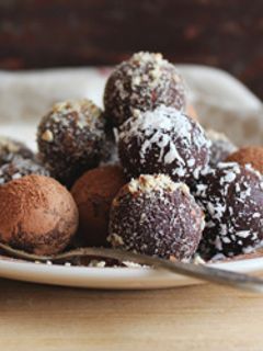 صورة لوصفة طريقة عمل كرات الشوكولاتة