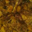 Semur Daging dan Kentang