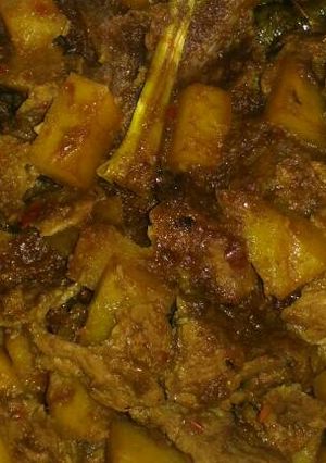 Foto resep Semur Daging dan Kentang