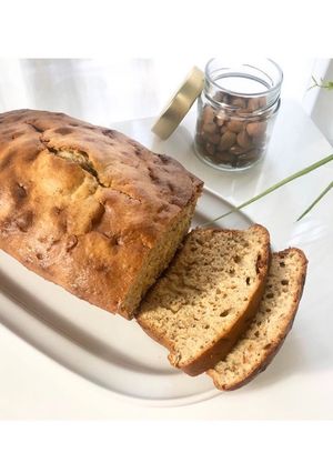 Une photo de Cake ultra moelleux à la Danette caramel et amandes