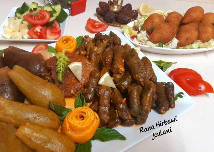 طريقة عمل ورق عنب (ورق دوالي) بالصلصه