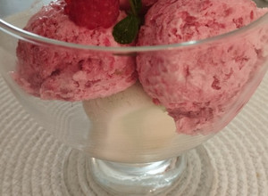 Málna fagyi recept fotója