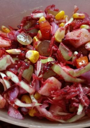 A picture of Mix fruit and veg salad.