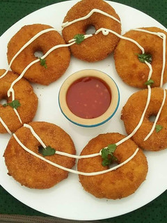 A picture of Cripsy Potato Donuts🍩🤤.