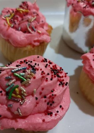 عکسی از دستور کاپ کیک🧁🤤